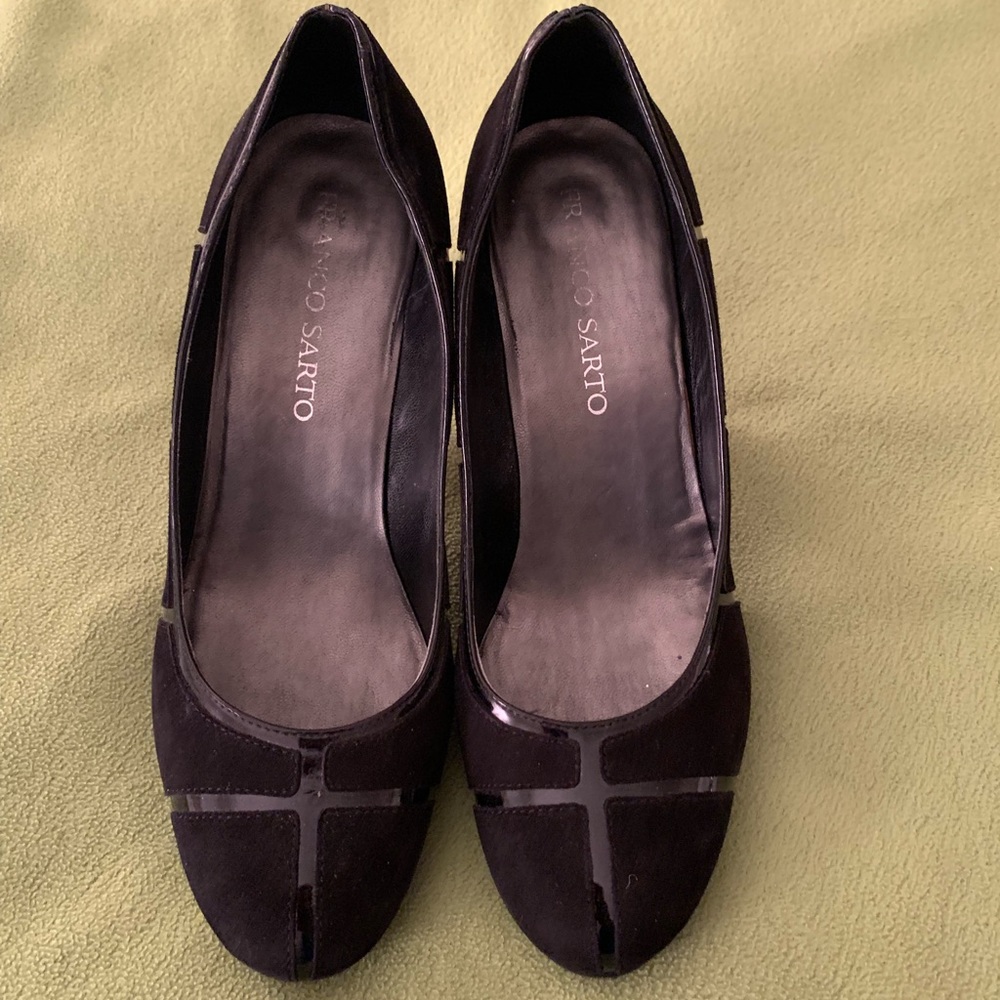 Black Suede platform pumps